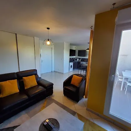 T4 Terrasse Et Box - Groupama Stadium-eurexpo-lyon Apartment *